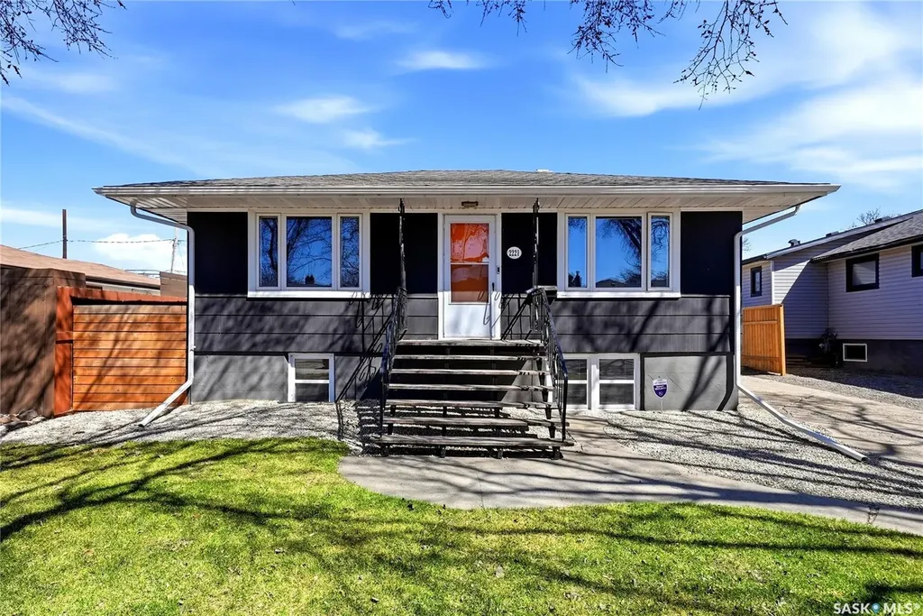 2221 Francis Street Regina SK S4N 2P6