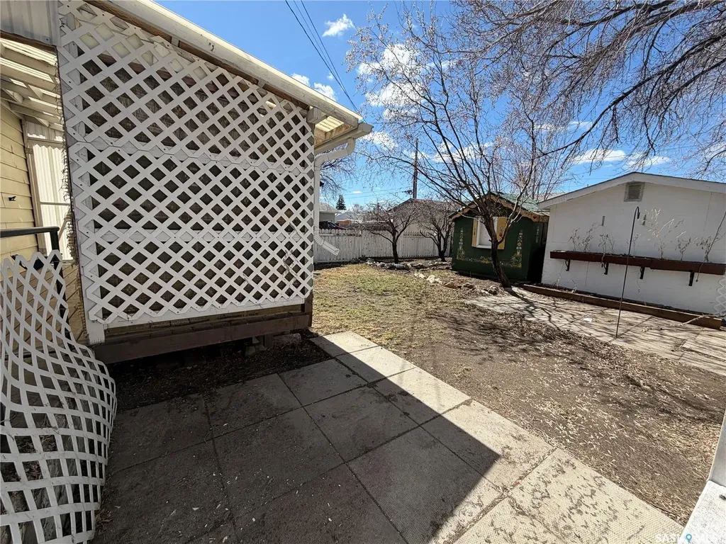 739 11th Street Humboldt SK S0K 2A0