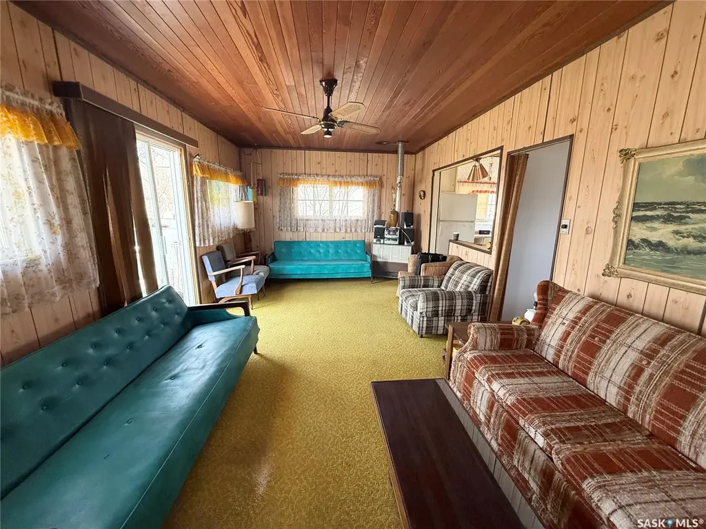 407 Idylewylde Avenue Saskatchewan Beach SK S0G 4L0