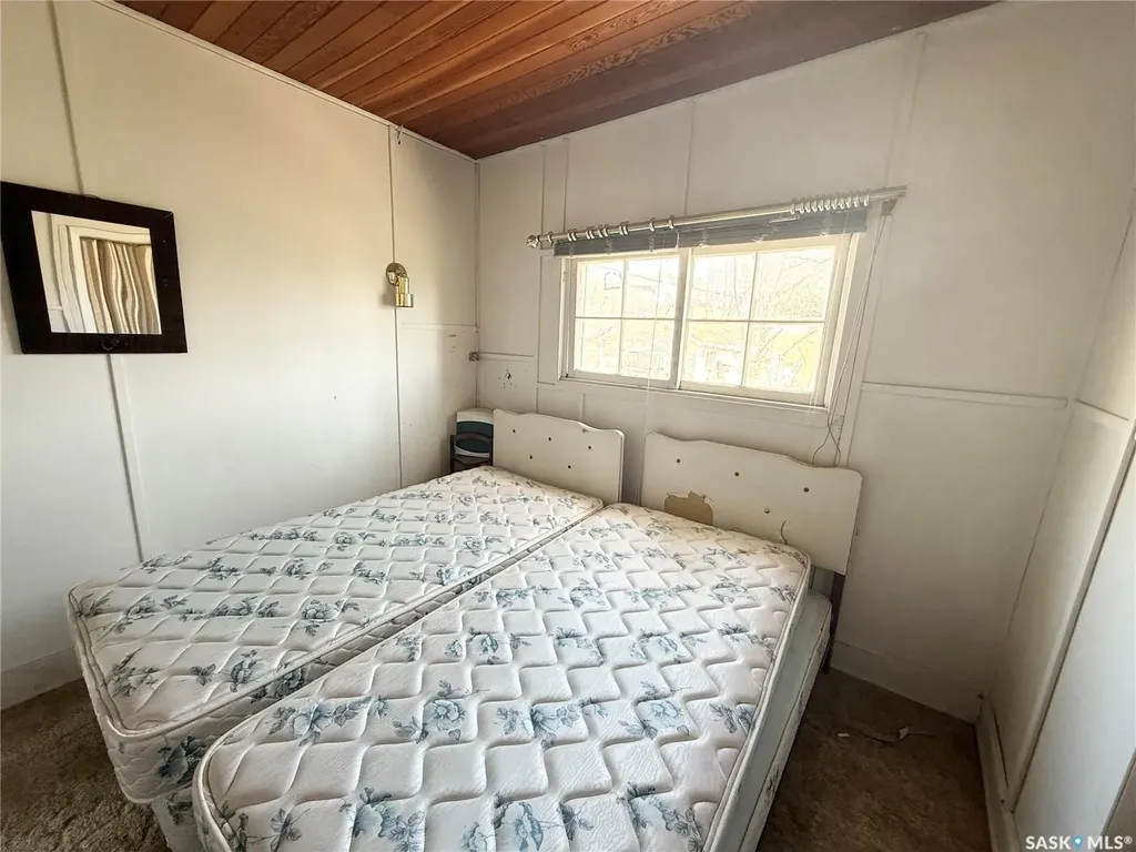 407 Idylewylde Avenue Saskatchewan Beach SK S0G 4L0