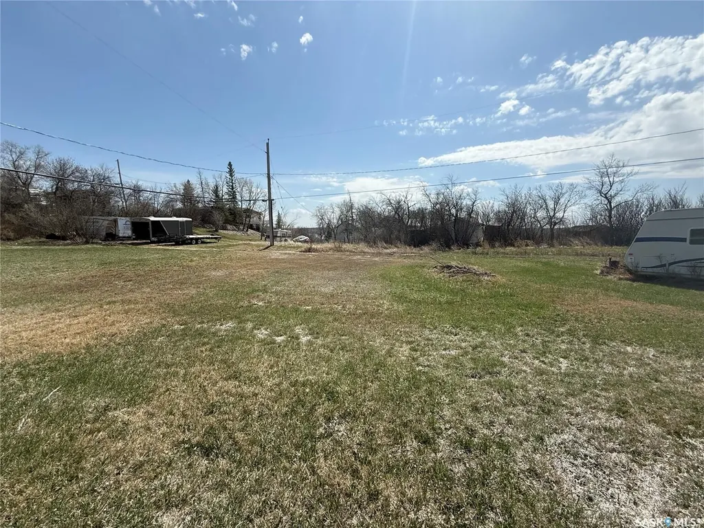 407 Idylewylde Avenue Saskatchewan Beach SK S0G 4L0