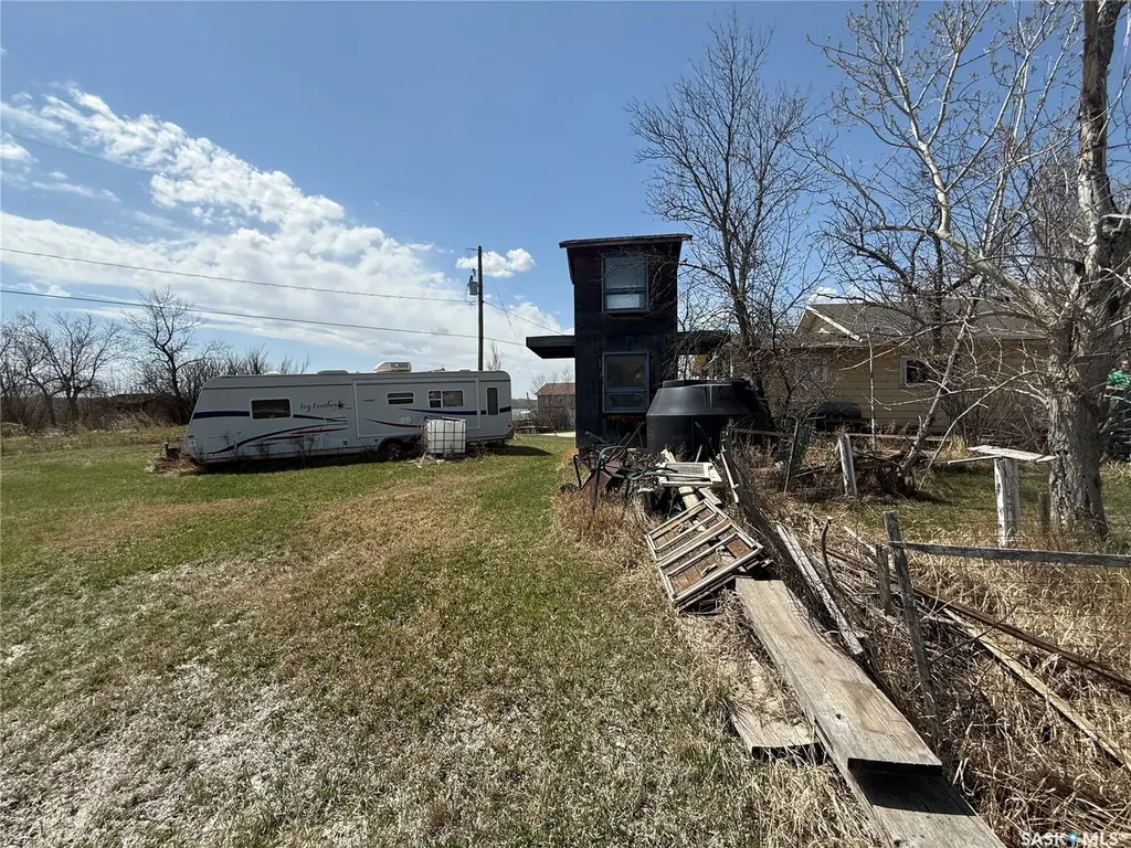 407 Idylewylde Avenue Saskatchewan Beach SK S0G 4L0