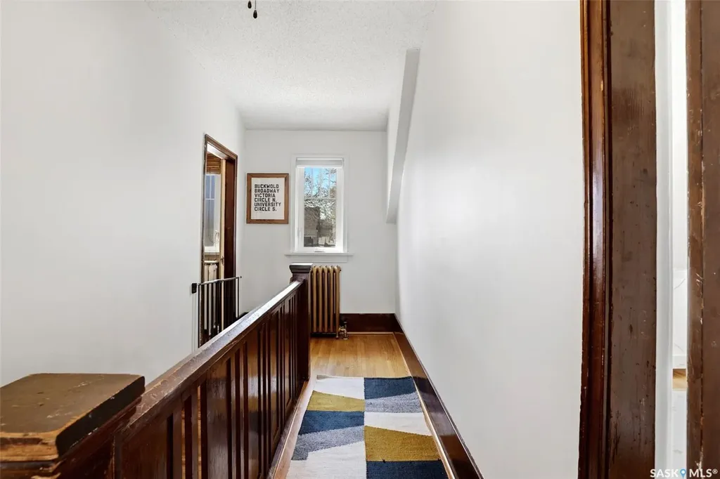3239 Victoria Avenue Regina SK S4T 1L5