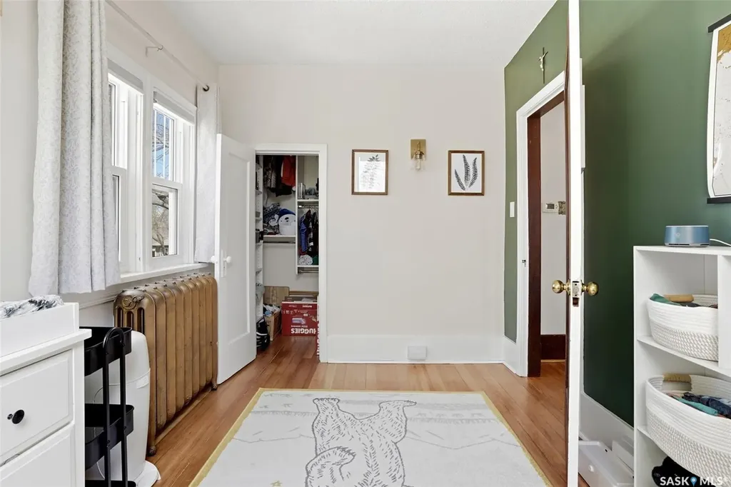 3239 Victoria Avenue Regina SK S4T 1L5