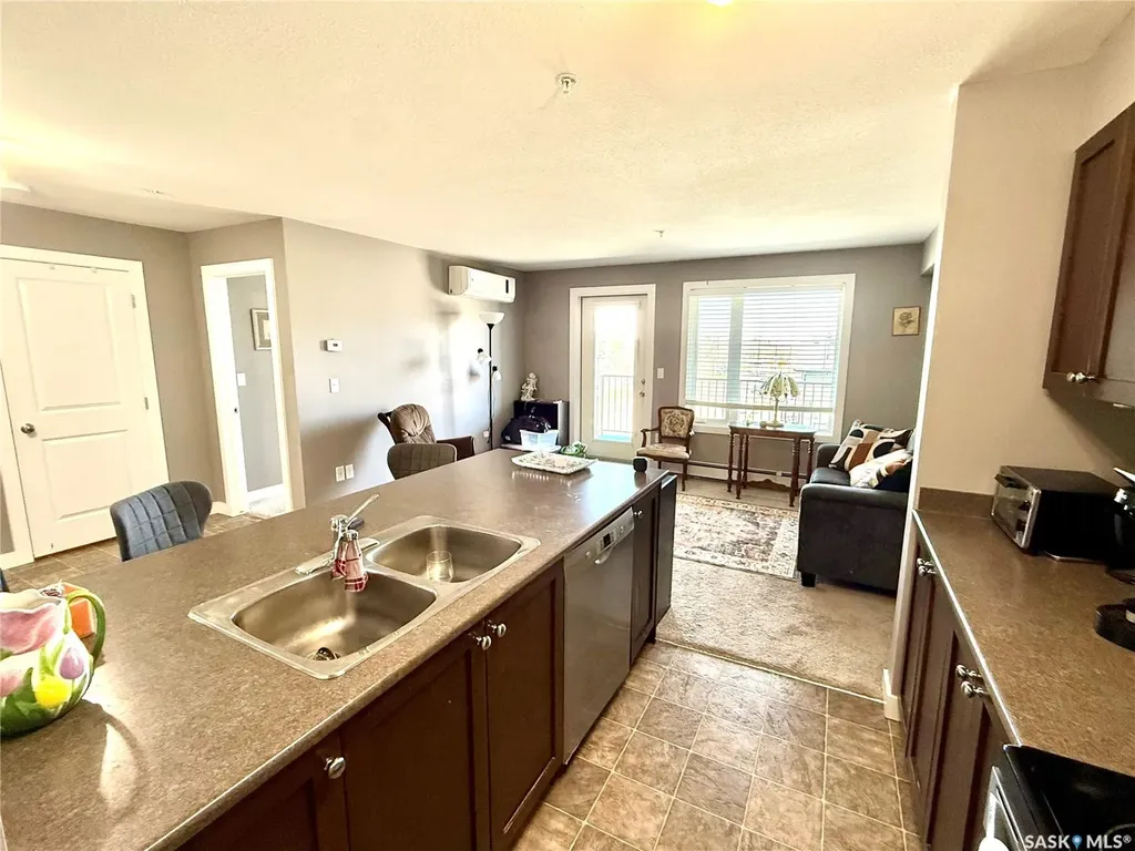 820 5th Street NE Weyburn SK S4H 2V2