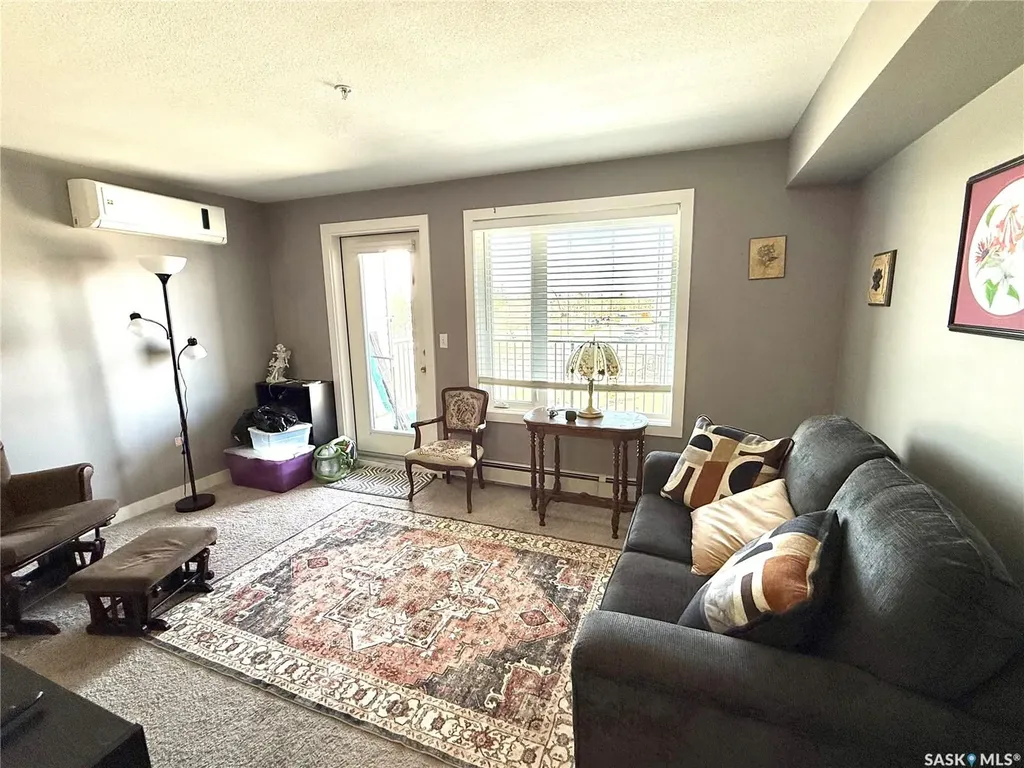 820 5th Street NE Weyburn SK S4H 2V2