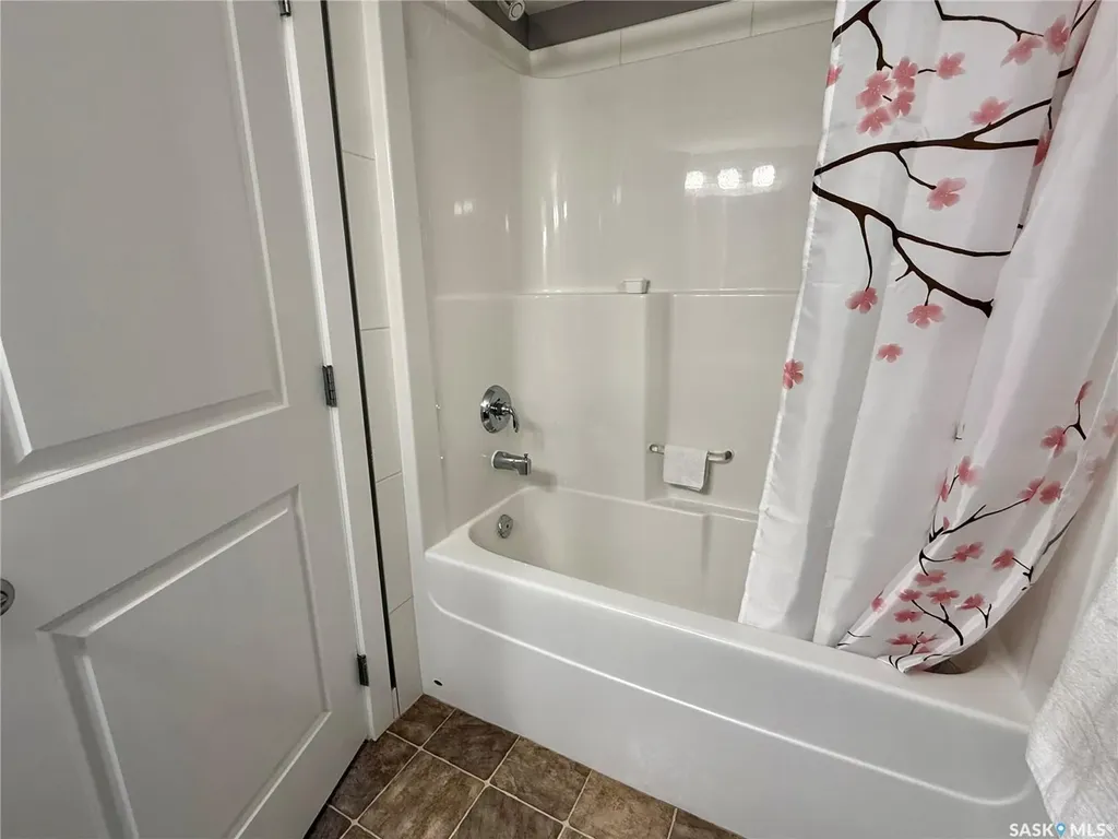 820 5th Street NE Weyburn SK S4H 2V2