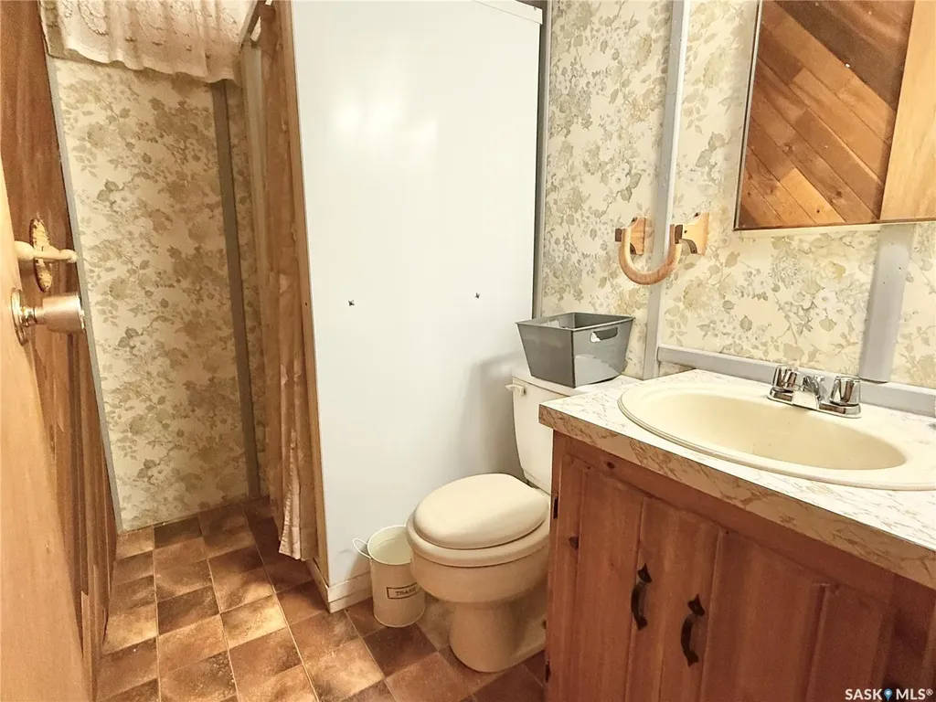 223 3rd Avenue W Spiritwood SK S0J 2M0