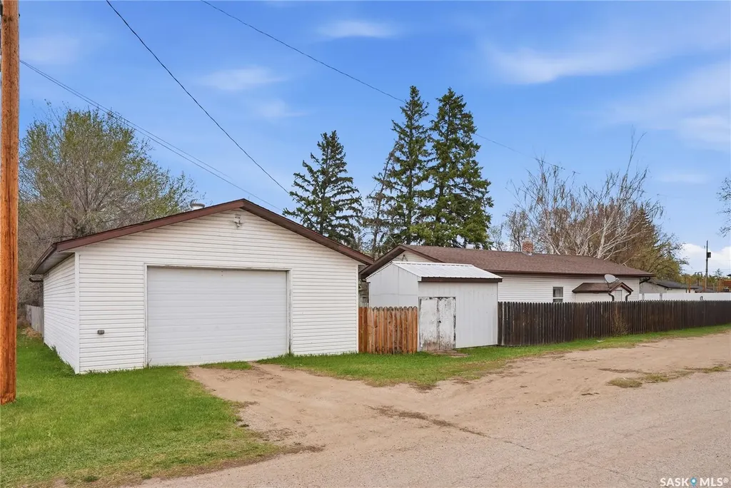 510 Andrew Street Asquith SK S0K 0J0