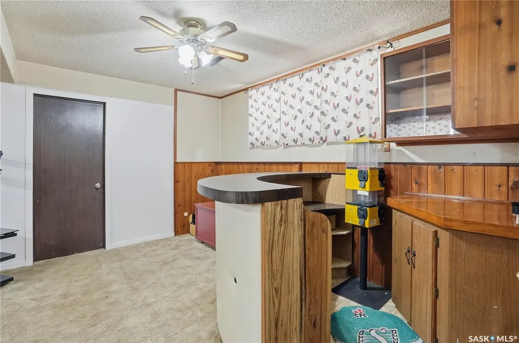 1874 Broder Street Regina SK S4N 3R8
