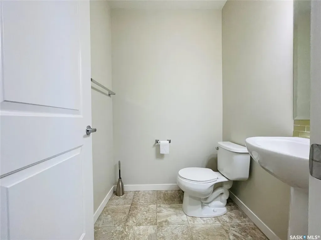 3367 Green Poppy Street Regina SK S4V 3P6
