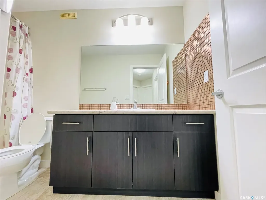 3367 Green Poppy Street Regina SK S4V 3P6