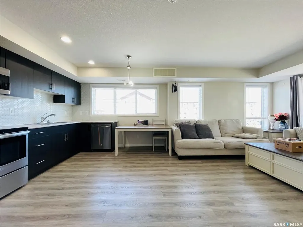 3367 Green Poppy Street Regina SK S4V 3P6
