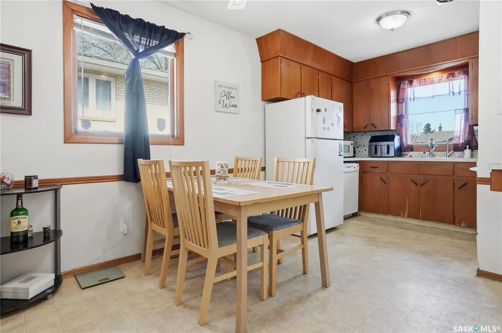 322 Froom Crescent Regina SK S4N 1B7