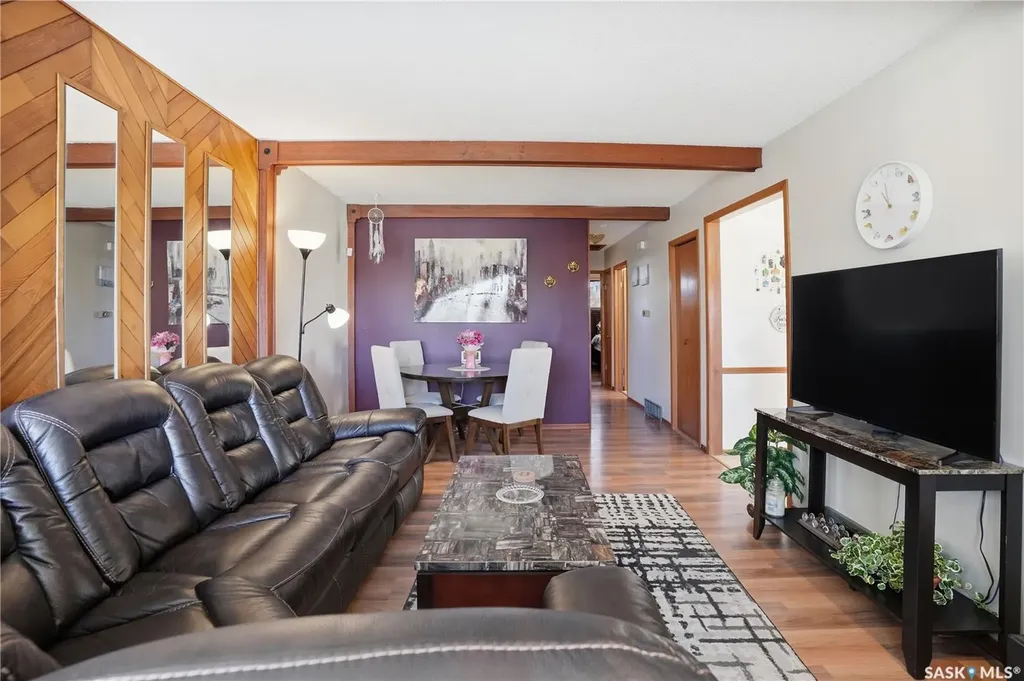 322 Froom Crescent Regina SK S4N 1B7