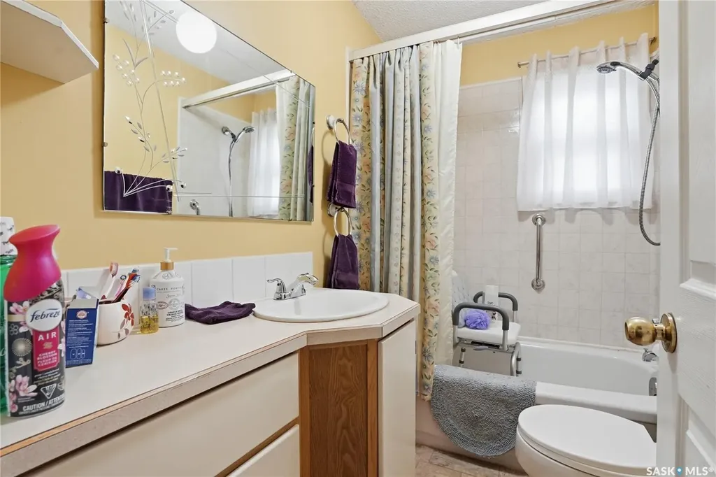 810 6th Street Perdue SK S0K 3C0