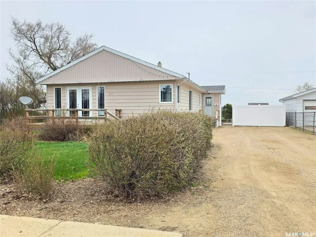 111 4th Avenue N Lucky Lake SK S0L 1Z0