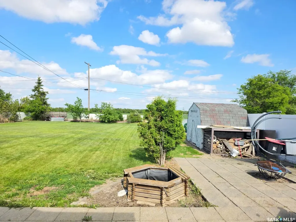 111 4th Avenue N Lucky Lake SK S0L 1Z0