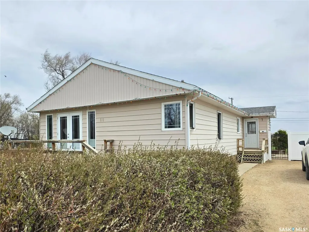 111 4th Avenue N Lucky Lake SK S0L 1Z0