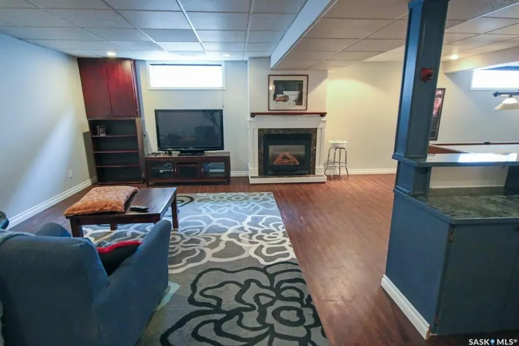 1666 Marshall Crescent Moose Jaw SK S6H 3G7