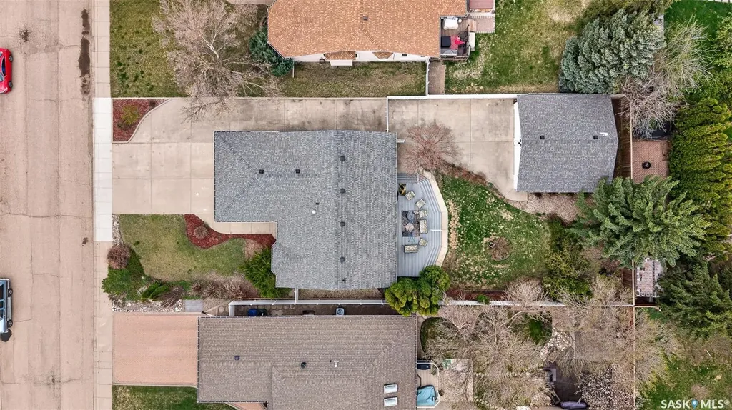 1666 Marshall Crescent Moose Jaw SK S6H 3G7