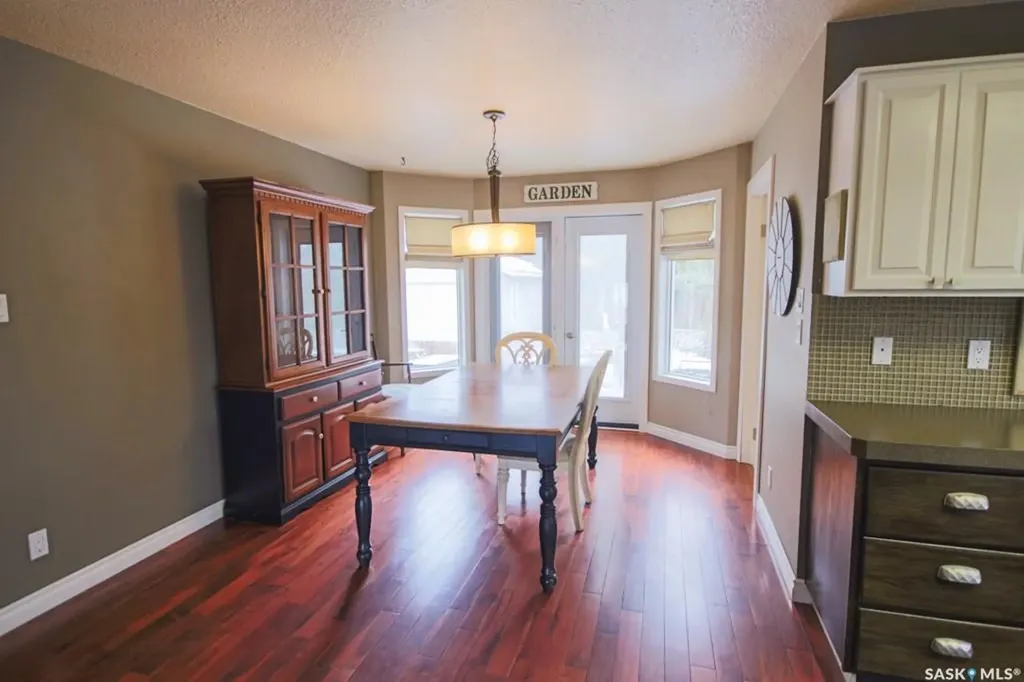 1666 Marshall Crescent Moose Jaw SK S6H 3G7