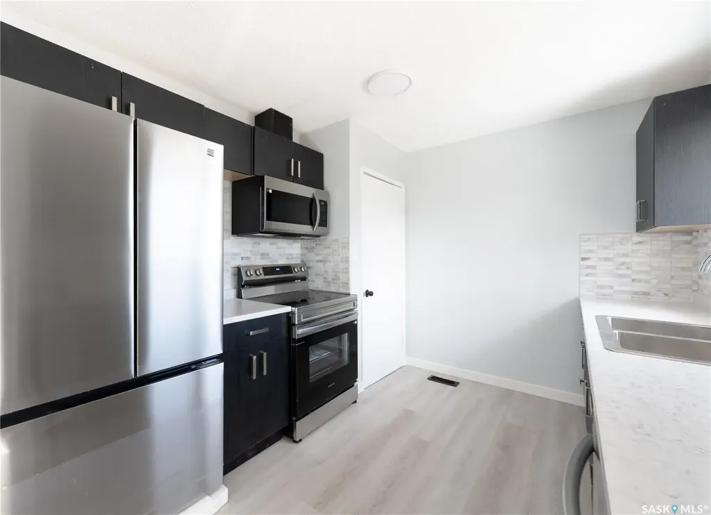 443 Argyle Street N Regina SK S4R 4C9