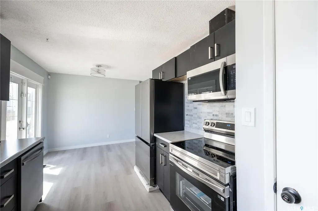 443 Argyle Street N Regina SK S4R 4C9