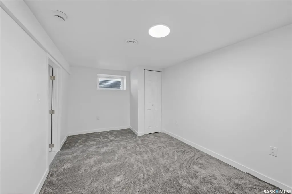 443 Argyle Street N Regina SK S4R 4C9