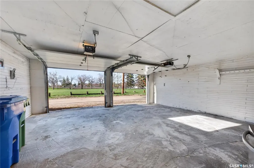 443 Argyle Street N Regina SK S4R 4C9