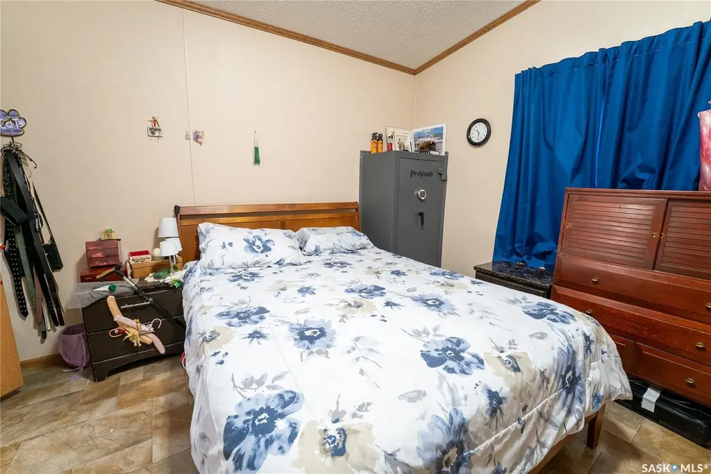 102 Herbert Street Hawarden SK S0H 1Y0