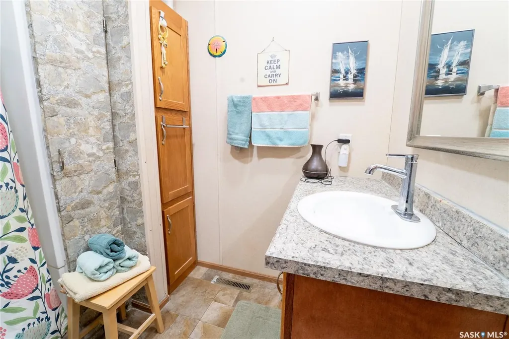 102 Herbert Street Hawarden SK S0H 1Y0