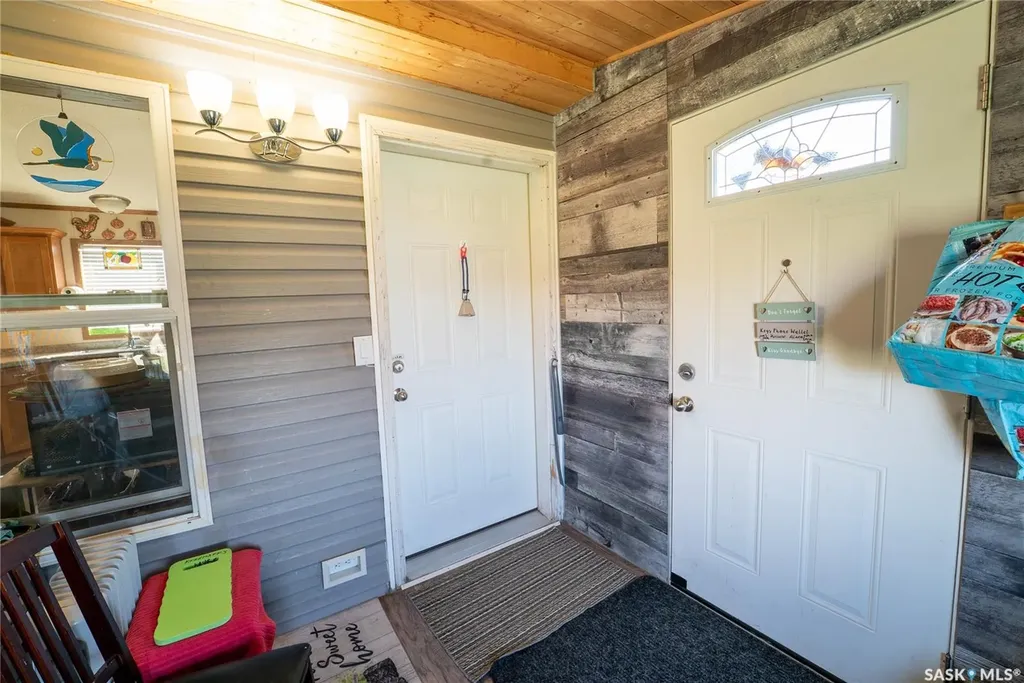 102 Herbert Street Hawarden SK S0H 1Y0