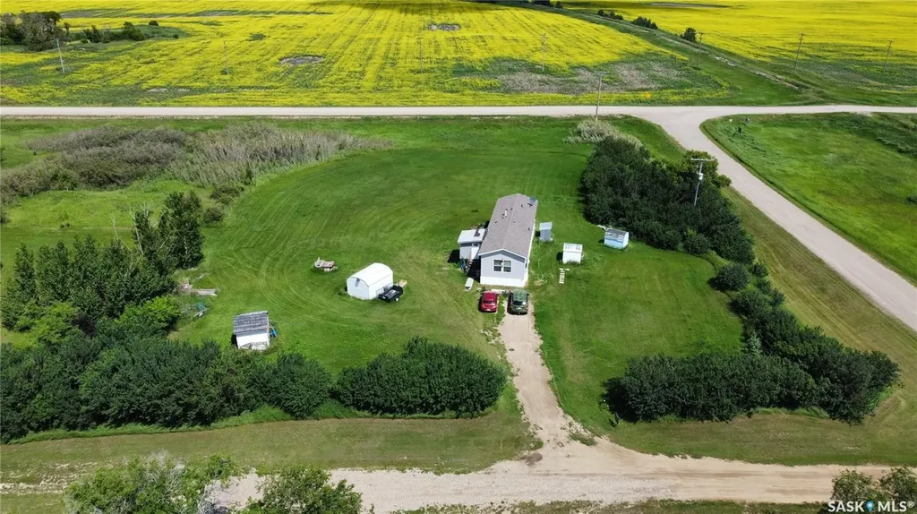 102 Herbert Street Hawarden SK S0H 1Y0