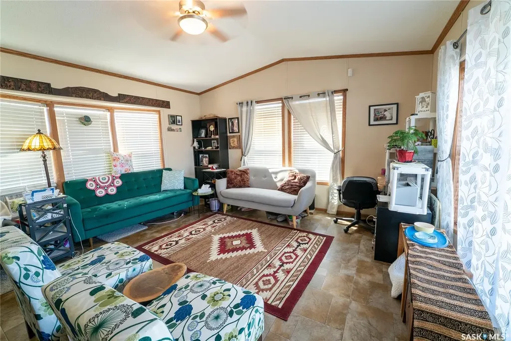 102 Herbert Street Hawarden SK S0H 1Y0