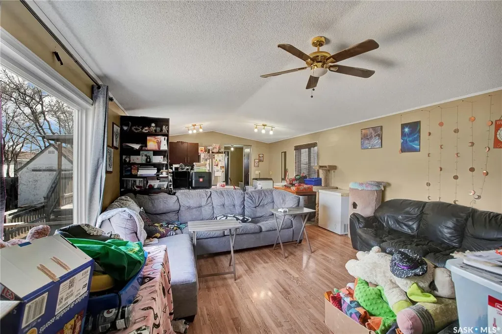 76 Mulberry Road Blucher Rm No. 343 SK S0K 0Y0