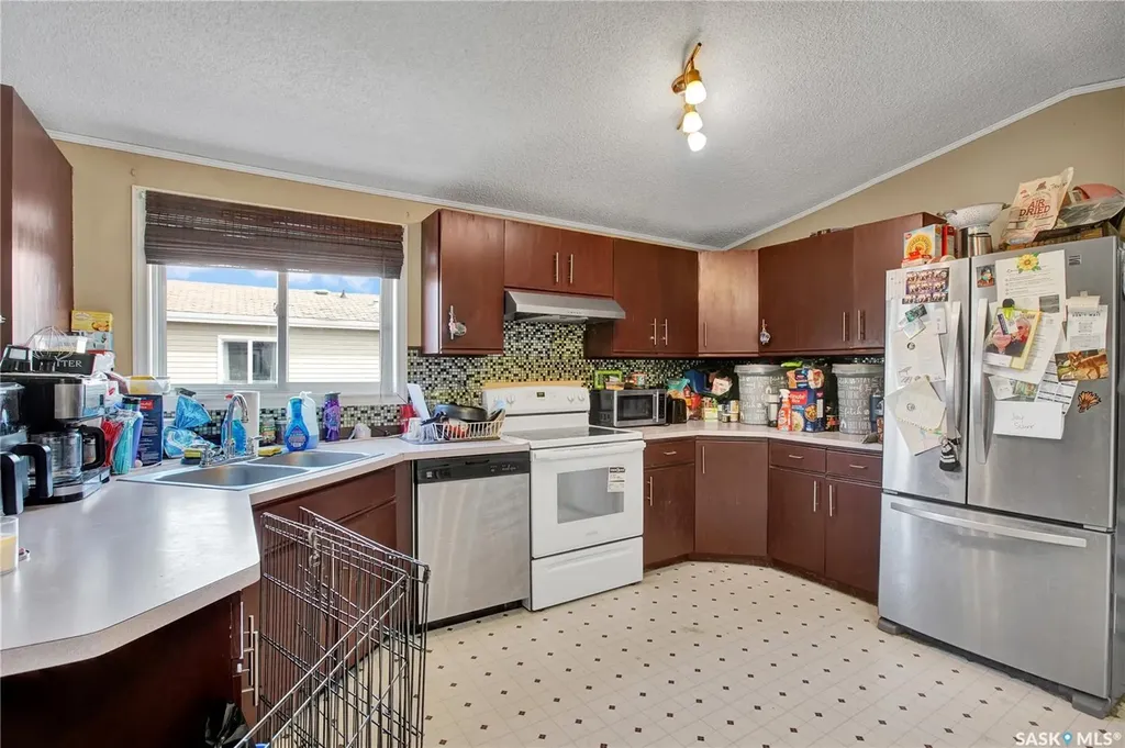 76 Mulberry Road Blucher Rm No. 343 SK S0K 0Y0