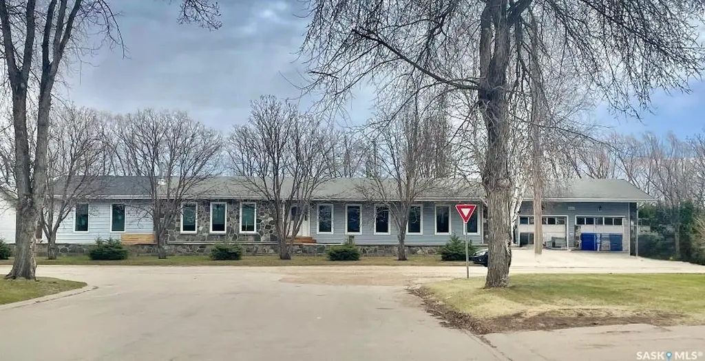 626 Mary Street Canora SK S0A 0L0