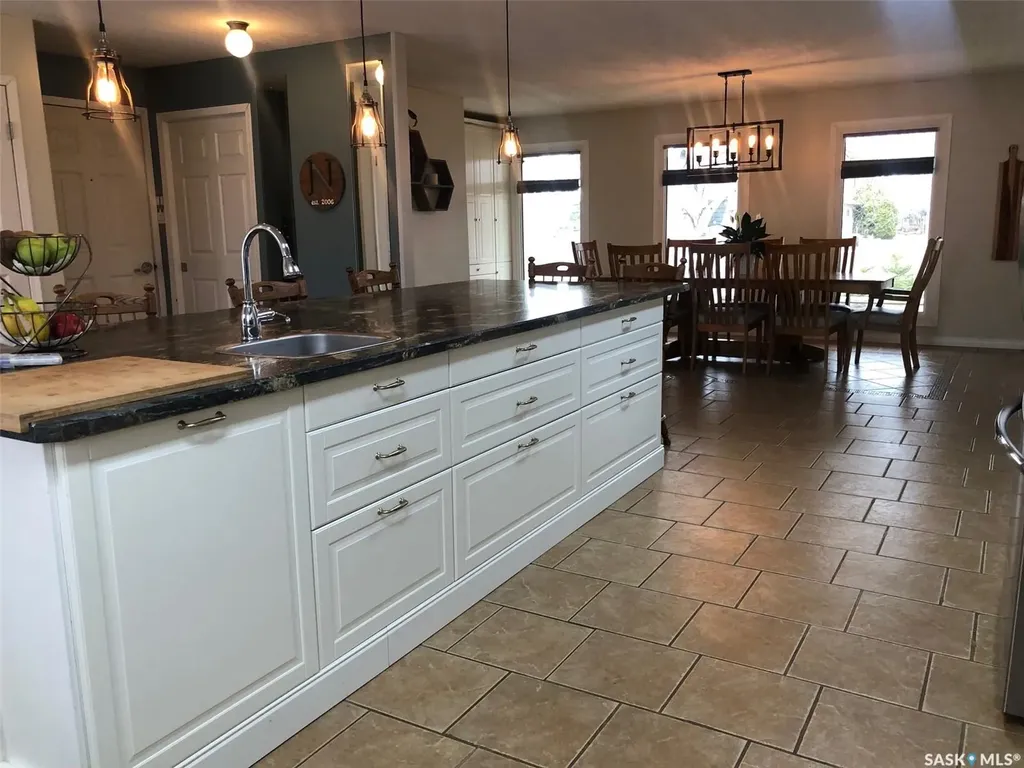 626 Mary Street Canora SK S0A 0L0