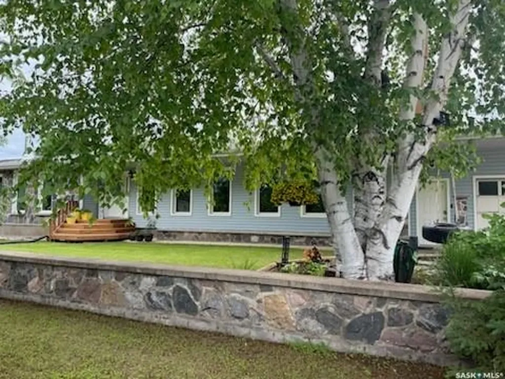 626 Mary Street Canora SK S0A 0L0
