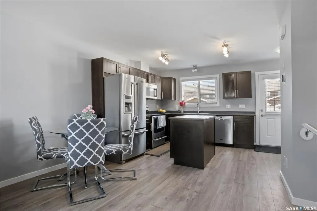 4733 Primrose Green Drive E Regina SK S4V 3K9