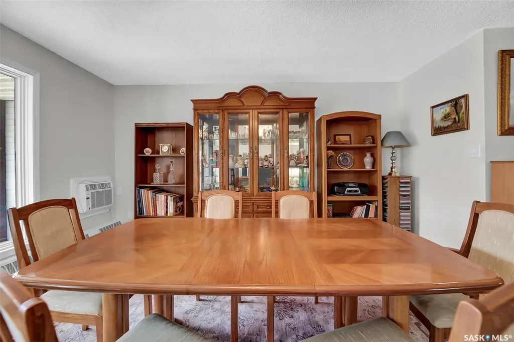 520 3rd Avenue N Saskatoon SK S7K 2J7