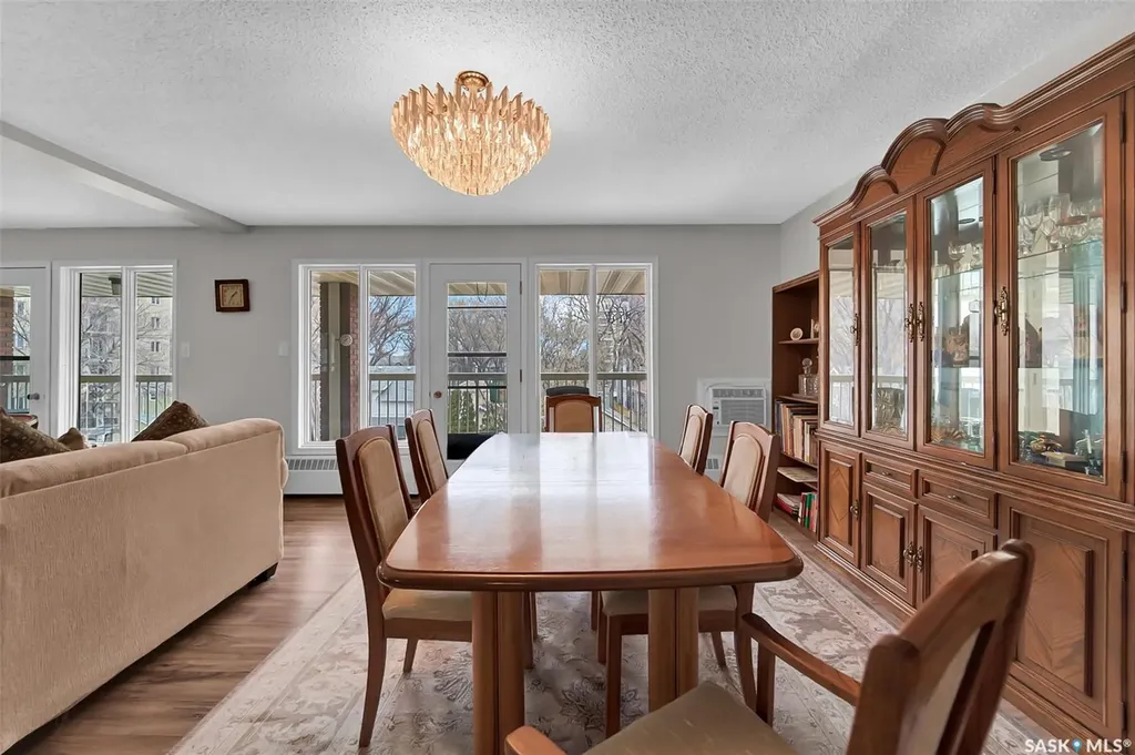 520 3rd Avenue N Saskatoon SK S7K 2J7