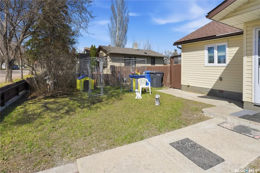 1472 103rd Street North Battleford SK S9A 1L3