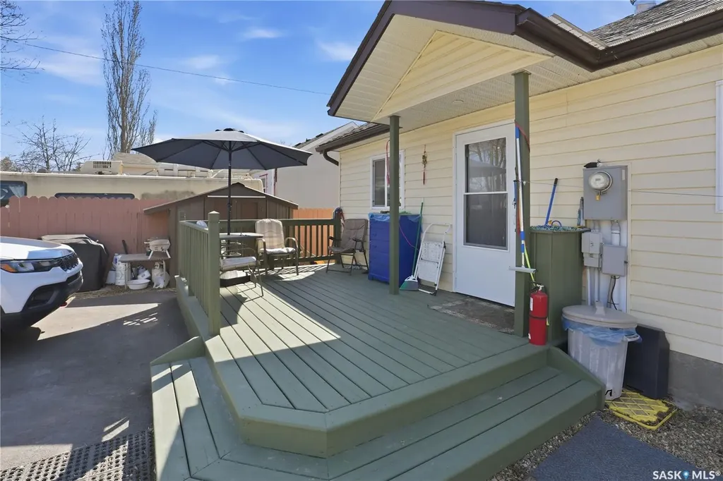 1472 103rd Street North Battleford SK S9A 1L3
