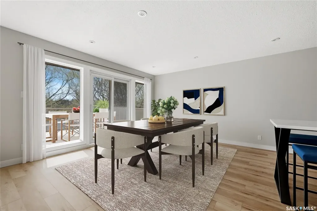 1535 Lee Grayson Crescent N Regina SK S4X 3Z9