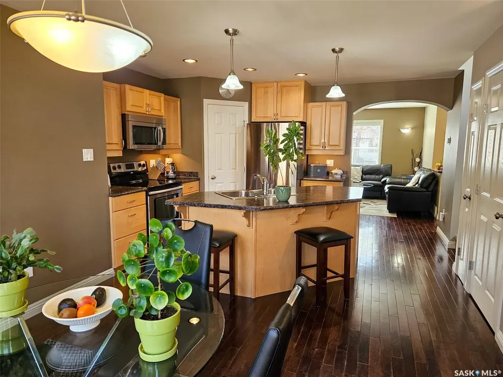 508 Thompson Street Herbert SK S0H 2A0