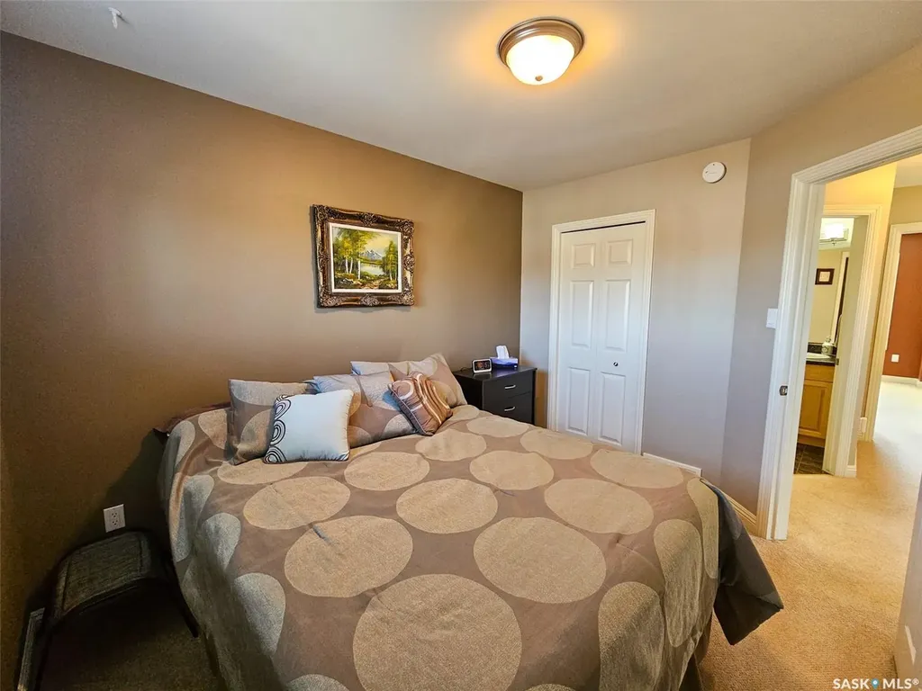 508 Thompson Street Herbert SK S0H 2A0