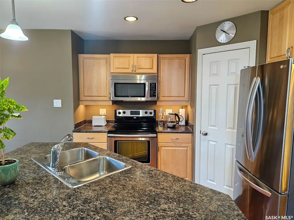 508 Thompson Street Herbert SK S0H 2A0