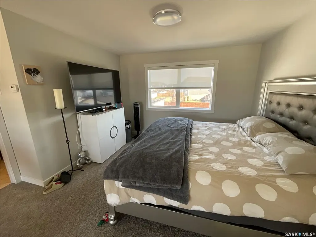 117 Westfield Road Saskatoon SK S7V 0T8